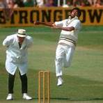 What makes a successful fast bowler?4