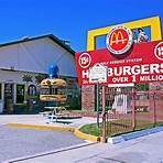 Is there a McDonald's Museum on Route 66?1