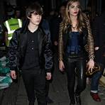 Who is Jake Bugg dating now?4
