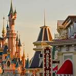 When did Disneyland Paris Open?2