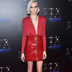cara delevingne height and weight4