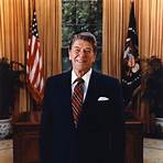 Where was President Reagan posed?2