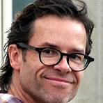 What is the nationality of Guy Pearce?4