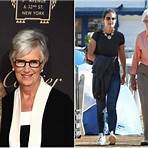 how old is katie holmes mother and father2