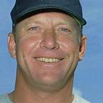Bill Giles (baseball) wikipedia2