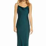 where can i buy long green formal gowns for women4