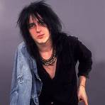 izzy stradlin wife2