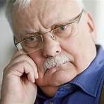 Does Andrzej Sapkowski have a role in English translations?4