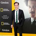 t. r. knight spouse4