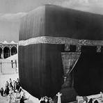 where is the kaaba located4