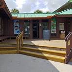 What is the gumbo limbo nature center?4
