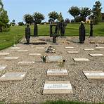 Mount Sinai Memorial Park Cemetery wikipedia2