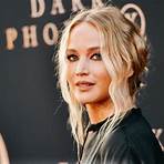 What did Jennifer Lawrence do for a living?3