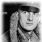 Lothar von Richthofen1