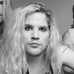 Who was Mother Love Bone singer Andrew Wood?1