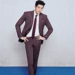 How tall are Korean actors?4