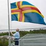 what are the traditions of sweden and scotland4