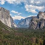 Where is the Yosemite Falls Trail?2