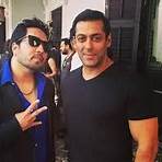 Who is Mika Singh?1