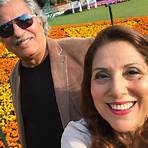 samina peerzada family2