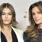 who is cindy crawford married to4