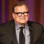 How did Drew Carey become famous?3