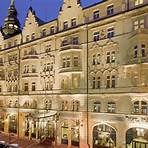 How far is Hotel Paris Prague from the center?2