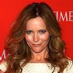 What is the date of birth of Leslie Mann?3