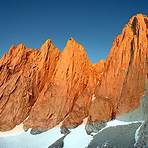 where is the peak of mount whitney located in illinois3