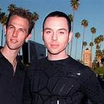 Who is Savage Garden?2