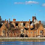 Where was Richmond Palace located?4