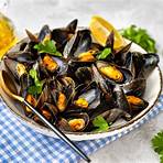 eating raw mussels in water meaning2