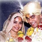 ashutosh rana wife1