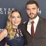 jessica rothe and alex roe girlfriend pregnant in real life and truth1