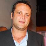How did Vince Vaughn become a scoundrel?2