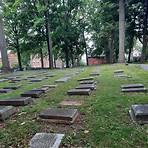 Moravian Cemetery wikipedia4