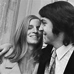 Did Paul McCartney marry Linda Eastman?1