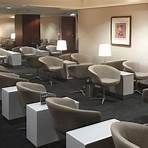 tap air portugal business class lounge3