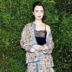 lily collins style3