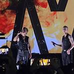What is the longest Depeche Mode tour?4