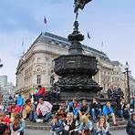 piccadilly circus london facts2
