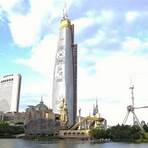 How tall is the Lotte World Tower?4