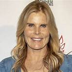 How old was Mariel Hemingway when she was born?1