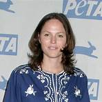 What does Jorja Fox do for a living?1