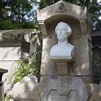 Les funérailles de Maud Sinet aux cimetières du Père-Lachaise et de Montmartre à Paris2