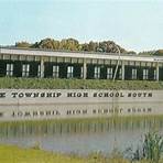 Maine Township High School District 207 wikipedia5