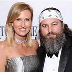 Does Korie Robertson have a son?1