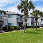 Are there vacation rentals in Miramar Beach?5