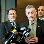Why did Michael Peterson get arrested?3