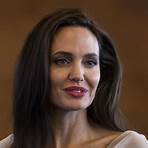 angelina jolie news5